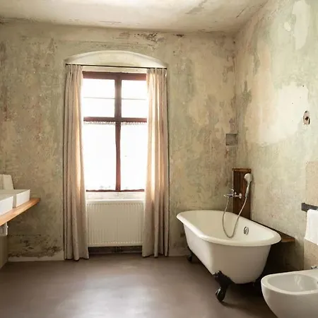 Bed & Breakfast Roessl Bianco B&b&b