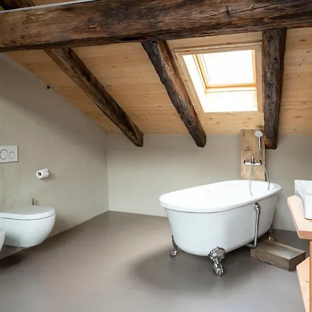 Bed & Breakfast Roessl Bianco B&b&b