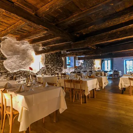 Bed & Breakfast Roessl Bianco B&b&b Merano