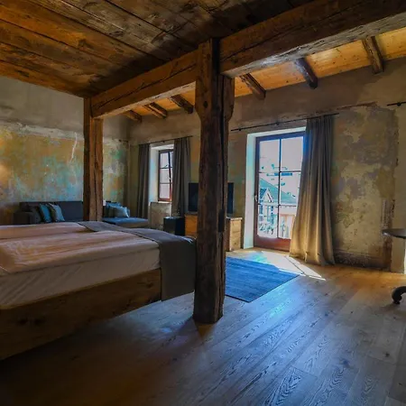 Bed & Breakfast Roessl Bianco B&b&b Meran