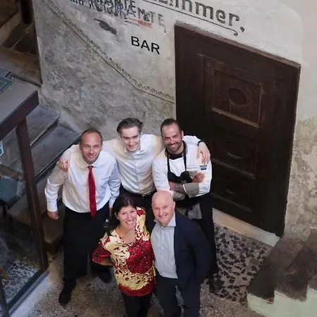 Roessl Bianco B&b&b 3* Meran