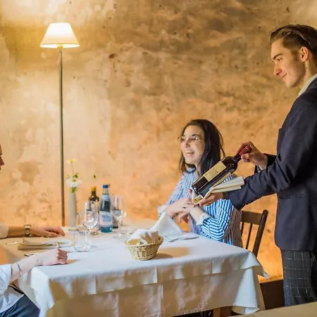 Bed & Breakfast Roessl Bianco B&b&b