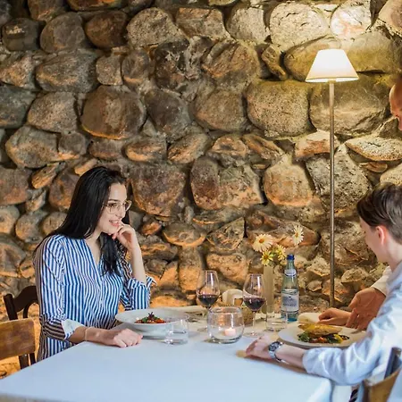 Bed & Breakfast Roessl Bianco B&b&b