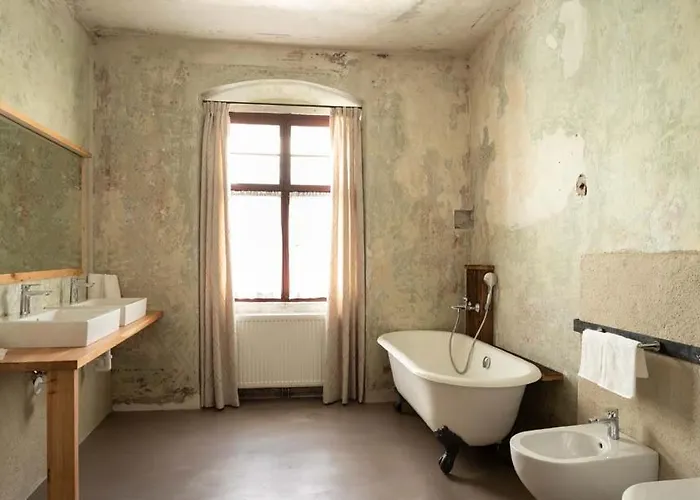 Frühstückspension Roessl Bianco B&b&b