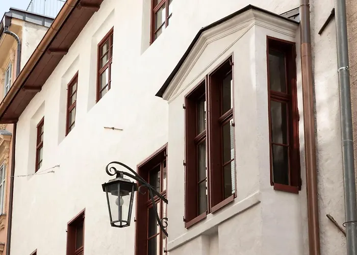 Frühstückspension Roessl Bianco B&b&b