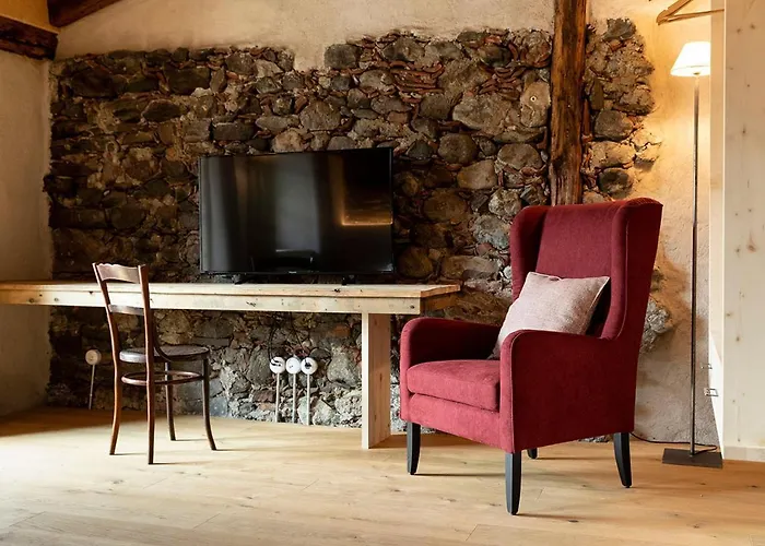 Roessl Bianco B&b&b 住宿加早餐酒店 4*