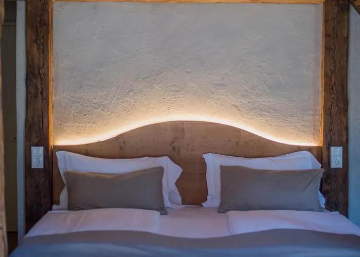 Roessl Bianco B&b&b Oda ve Kahvaltı 4*