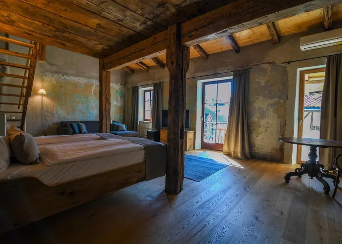 Bed & Breakfast Roessl Bianco B&b&b Merano