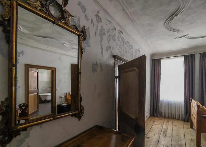 Roessl Bianco B&b&b Meran